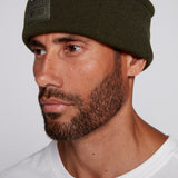 Tuque à revers avec écusson large à logo- Armée