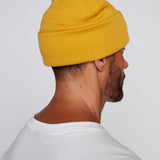 Tuque à revers avec écusson large à logo- Moutarde
